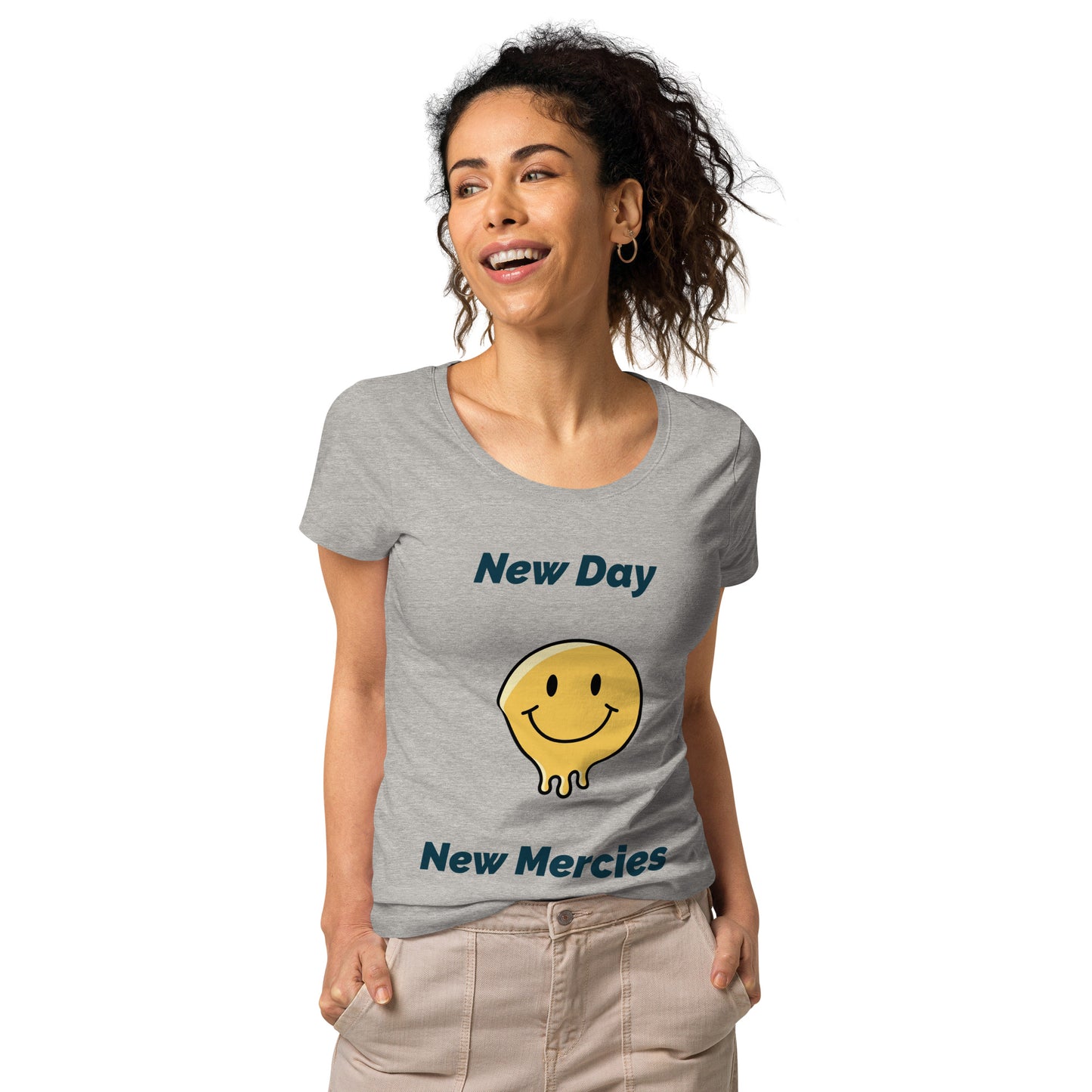 Women’s basic organic t-shirt New Day New Mercies